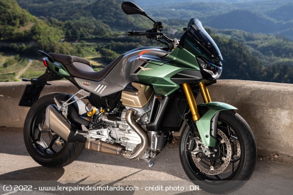 Essai de la Moto Guzzi V100 Mandello S