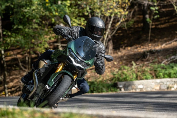 , Essai Moto Guzzi V100 Mandello S : notre avis sur ce modèle anniversaire