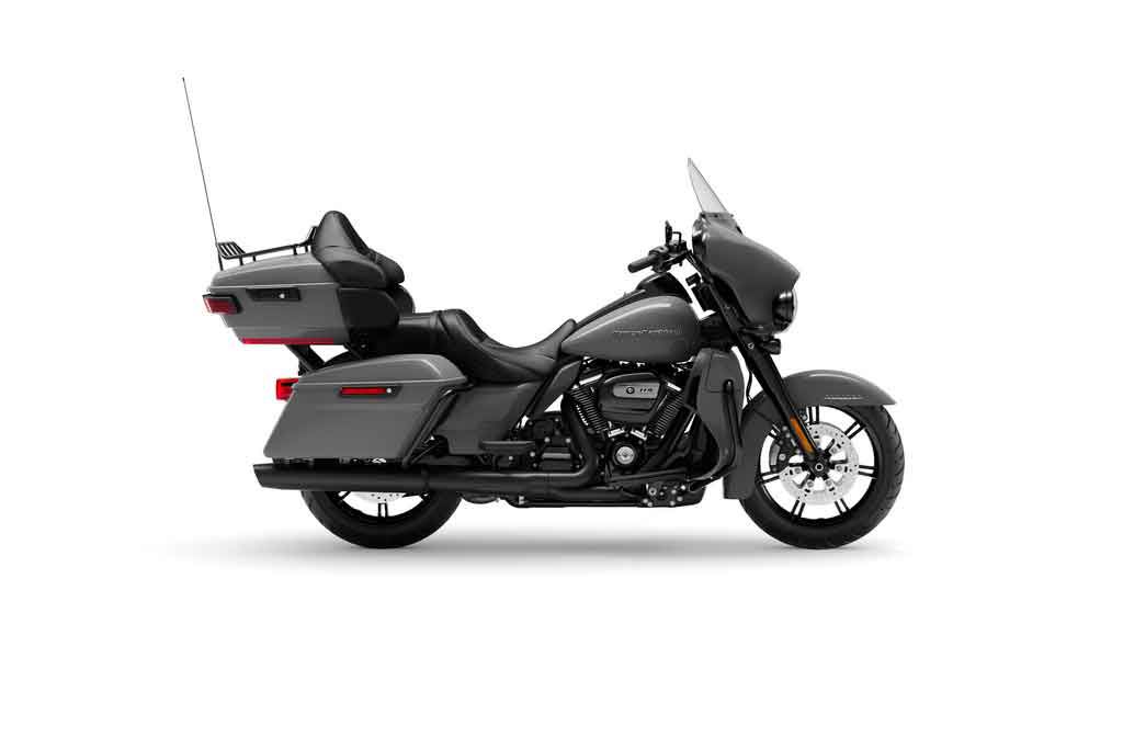 L'Ultra Limited de Harley-Davidson est un classique américain et définit le tourisme bicylindre en V.