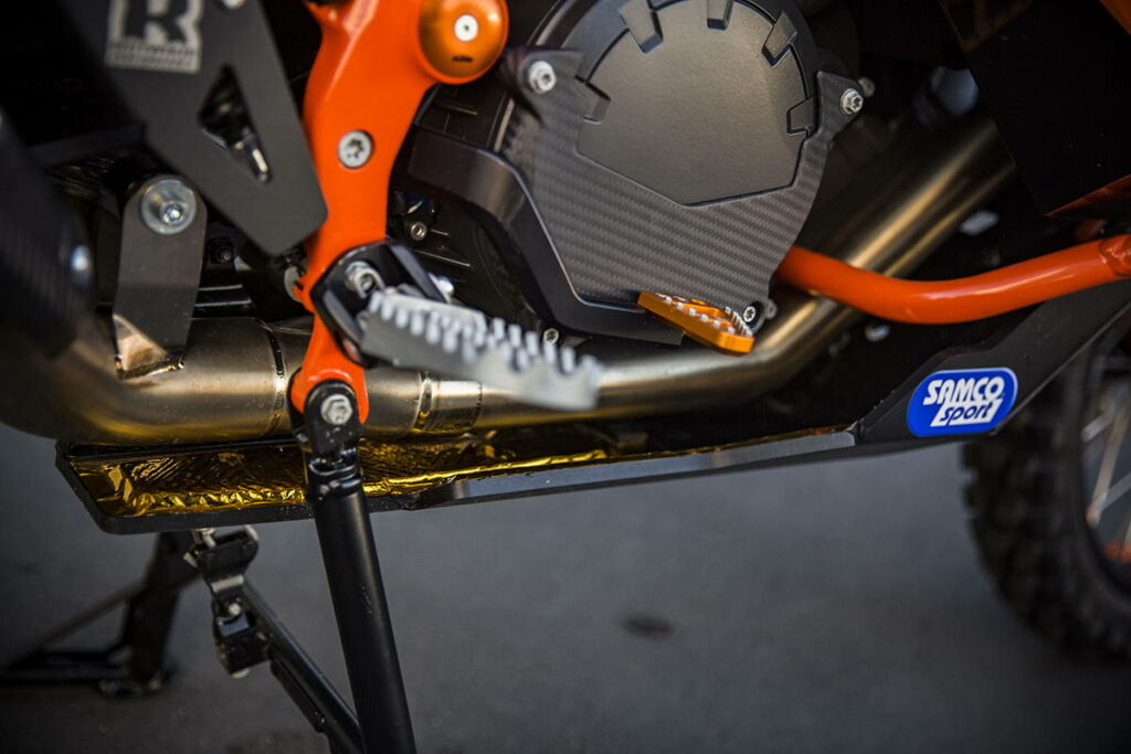 , Moto: DESTROYER DU DÉSERT : KTM 1290 Paris Dakar by RSD.