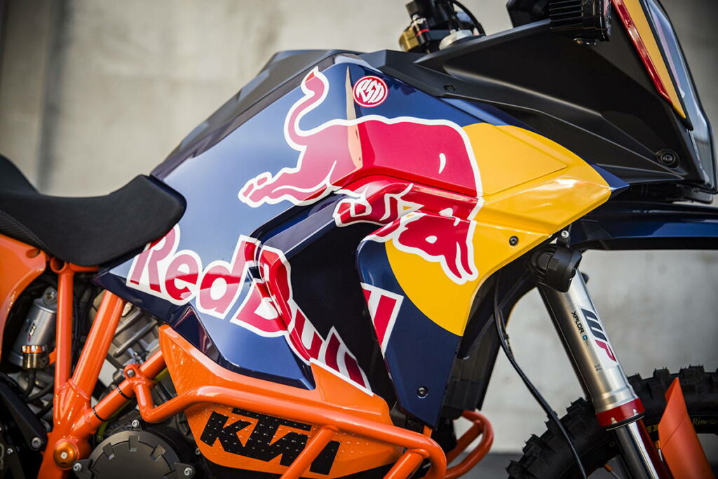 , Moto: DESTROYER DU DÉSERT : KTM 1290 Paris Dakar by RSD.