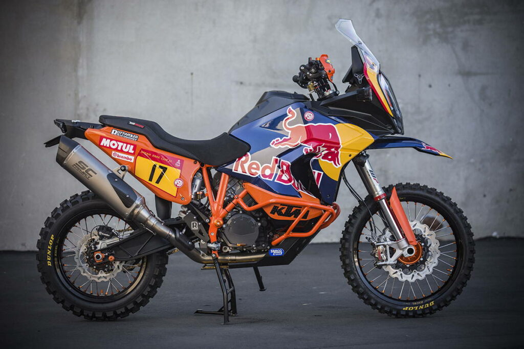 Moto-DESTROYER-DU-DESERT-KTM-1290-Paris-Dakar-by