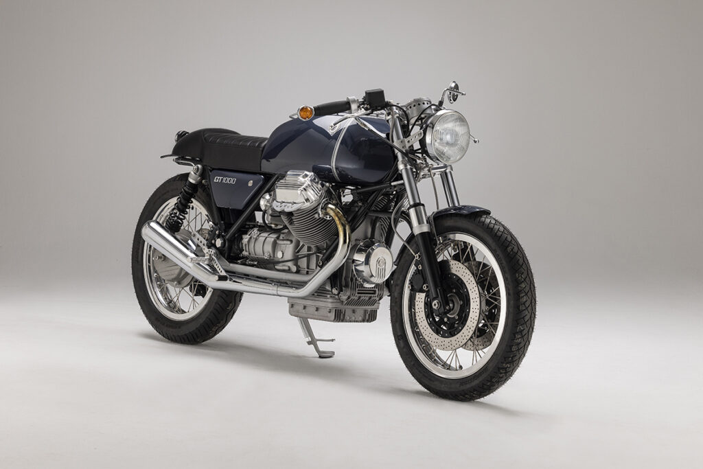 , Moto: CARBON CLASSIC : Moto Guzzi Le Mans #40 par Kaffeemaschine.