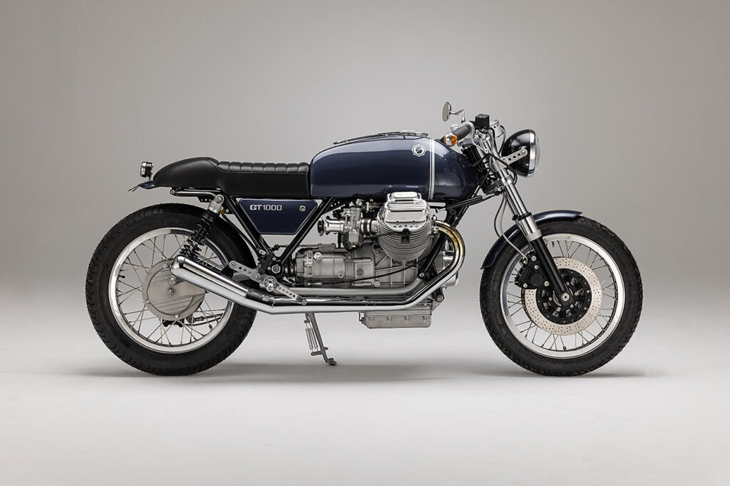 Moto-CARBON-CLASSIC-Moto-Guzzi-Le-Mans-40-par