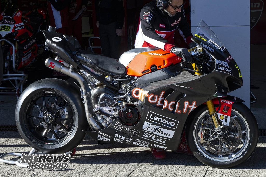 Moto-Ducati-detient-toujours-un-avantage-significatif-en-vitesse-de