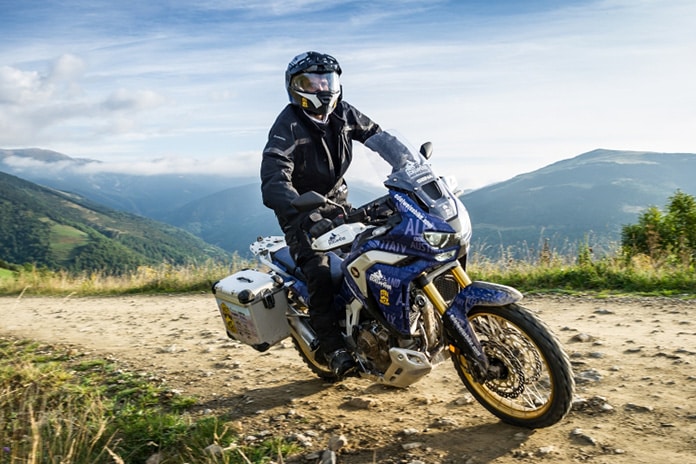 Edelweiss Bike Travel ACT Visite non pavée des Pyrénées