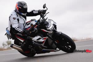 Moto-Essai-de-la-moto-BMW-M1000R-2023