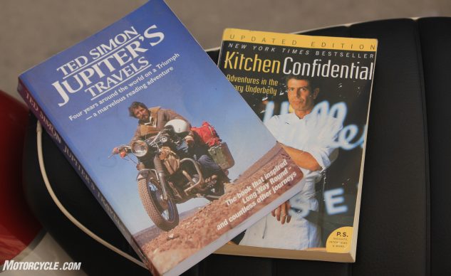 Essentiels du camping à moto