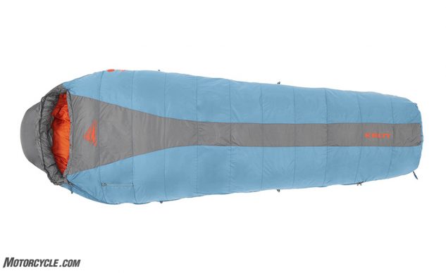 Essentiels du camping à moto