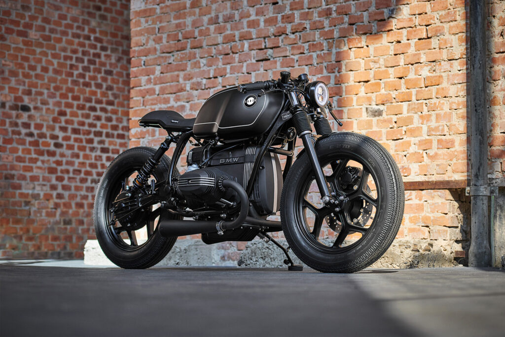 , Moto: PLAISIRS TERRESTRES : BMW R80 par Earth Motorcycles.