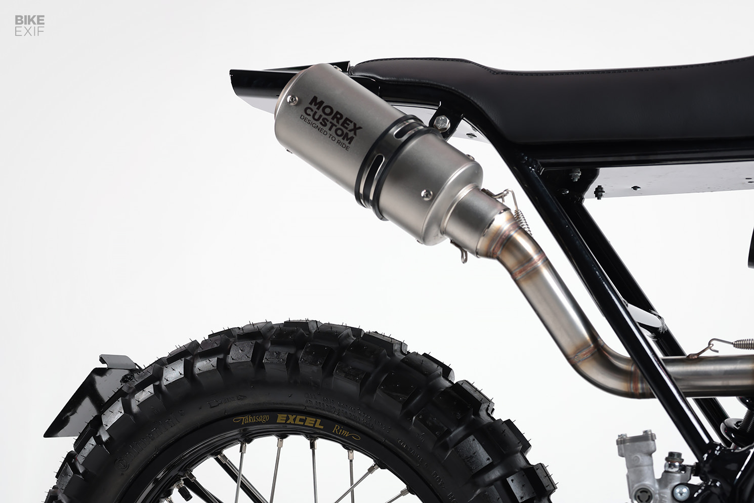 Brouilleur Honda Dominator de Morex Customs