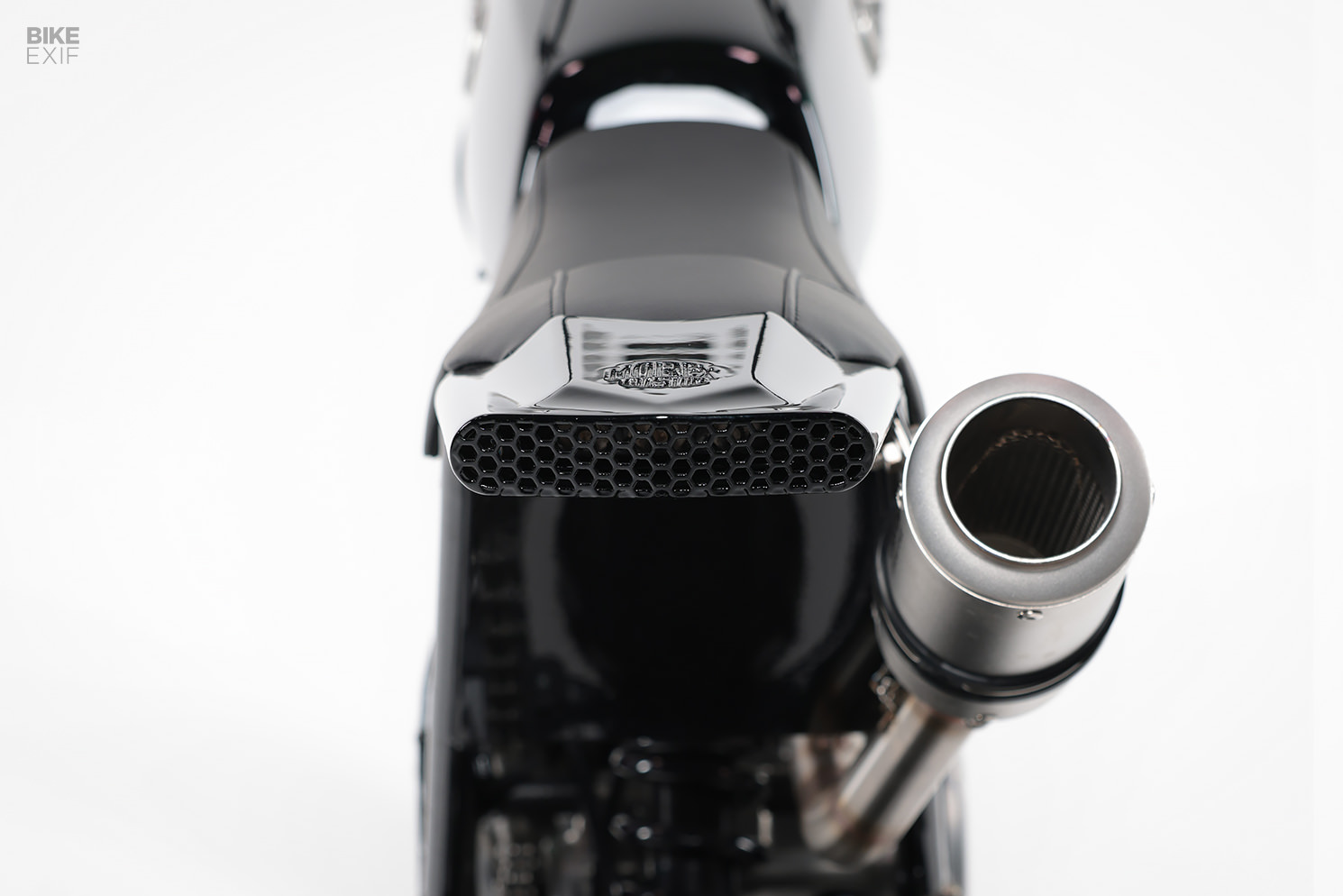 Brouilleur Honda Dominator de Morex Customs