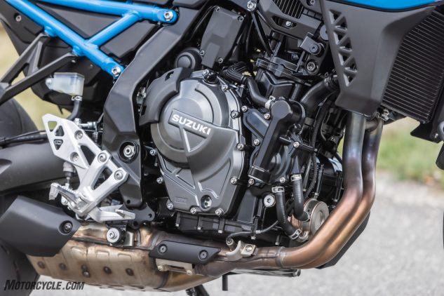 , Moto: Essai de la Suzuki GSX-8S 2023 – Premier tour