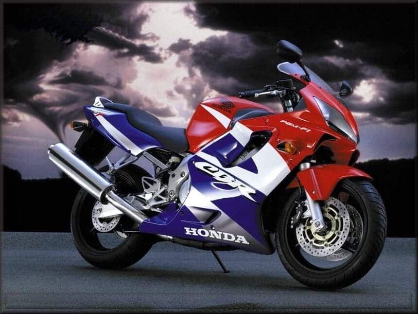 , Moto: La police commence à utiliser des fourgons de radars banalisés