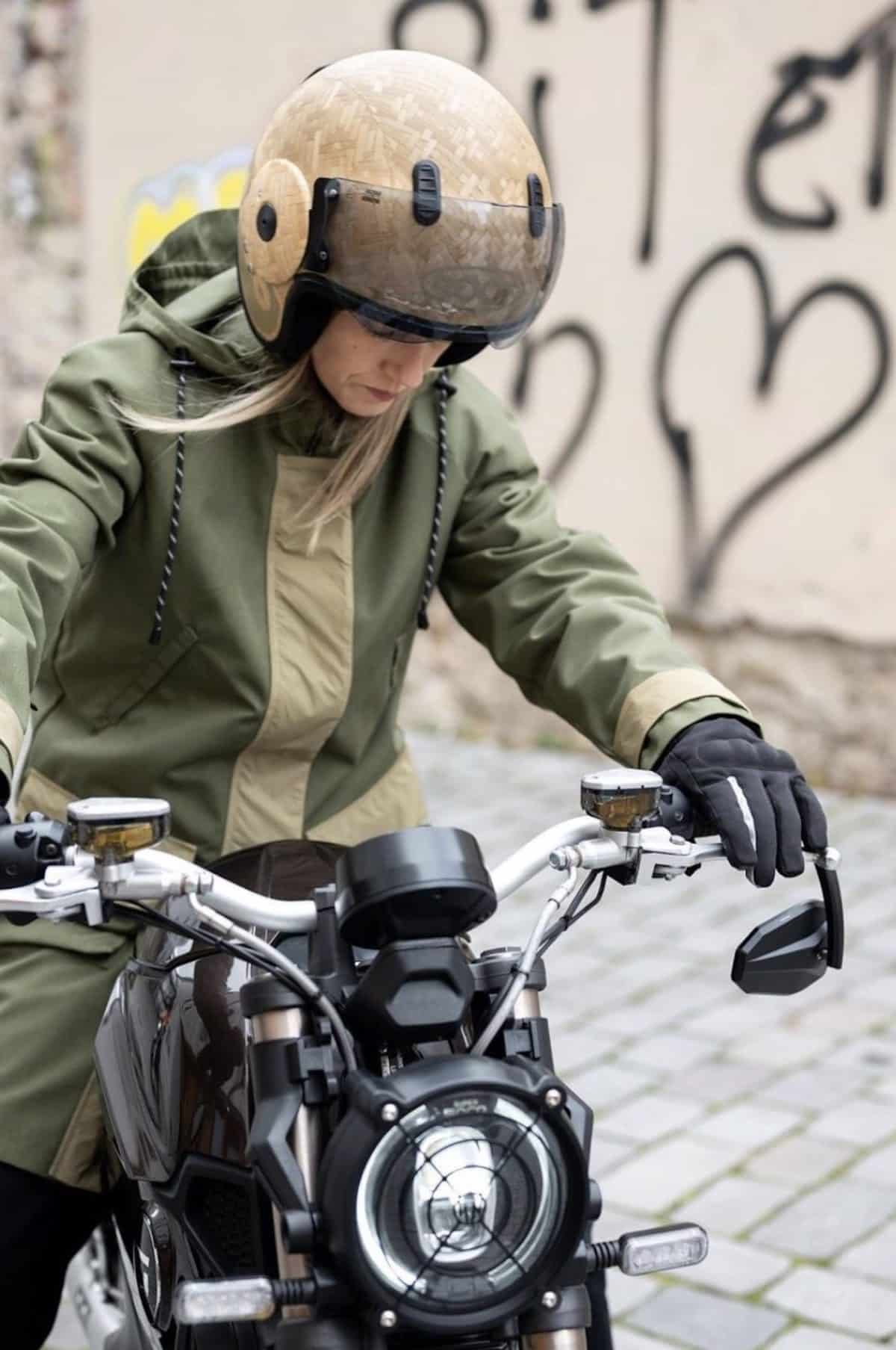 , Moto: Sécurité durable : les casques de moto en bambou de ROOF