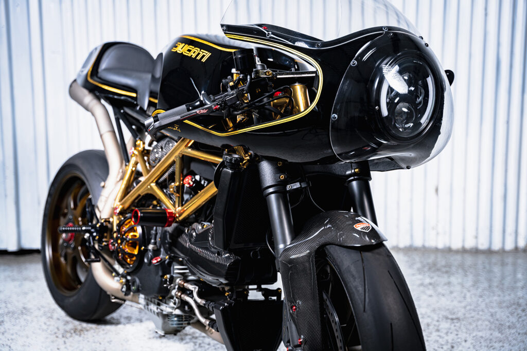 , Moto: L’ALCHIMISTE : Ducati 1098 ‘Unica Ferreti’.