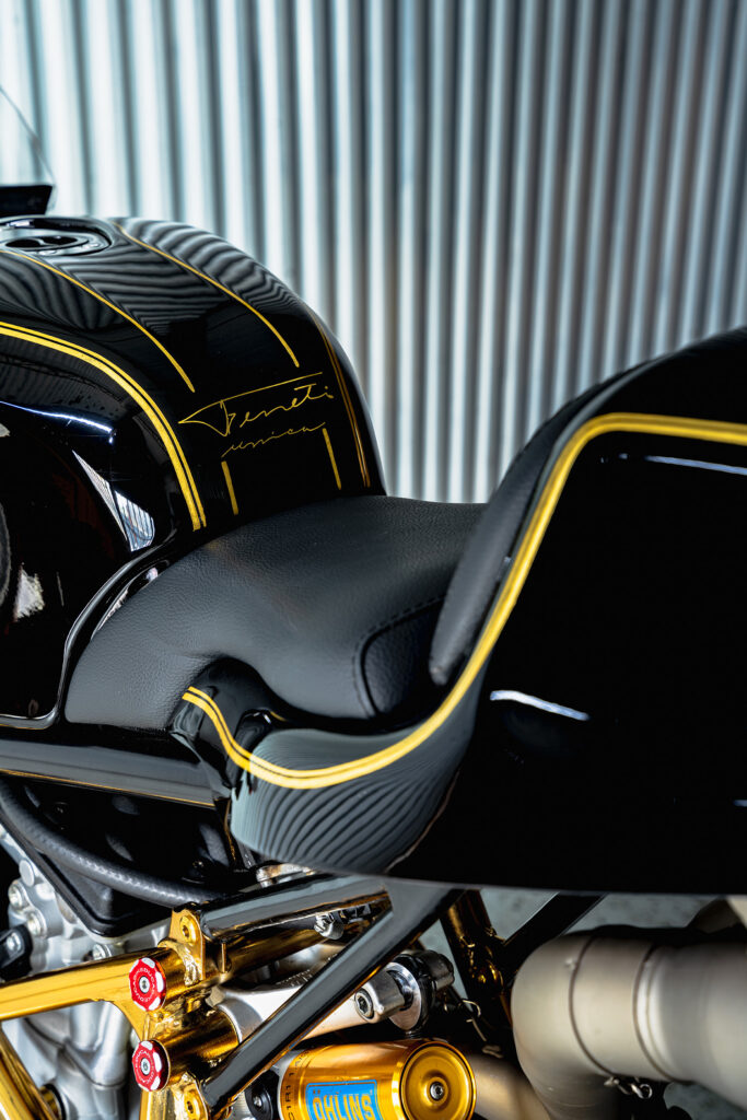 , Moto: L’ALCHIMISTE : Ducati 1098 ‘Unica Ferreti’.