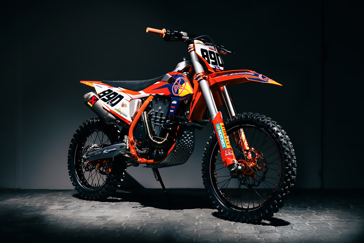 Vélo d'enduro KTM personnalisé de 890 cm3