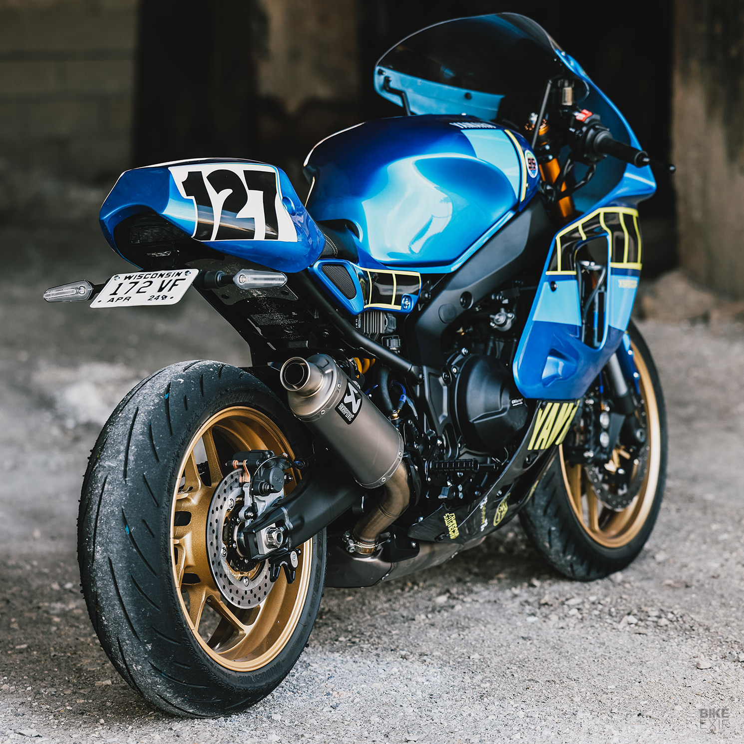 Superbike rétro Yamaha XSR900 personnalisée