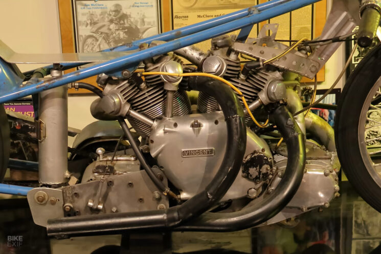 Vélo de dragster Vincent Black Shadow