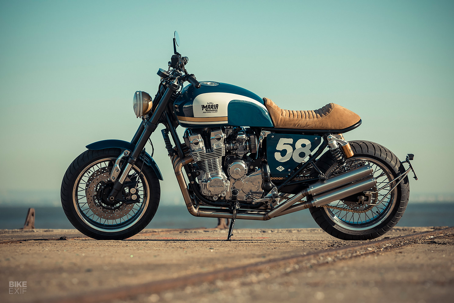 Honda CB750 personnalisée par Maria Motorcycles