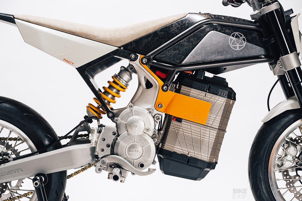 PACT : Une Alta Redshift customisée par Walt Siegl Motorcycles