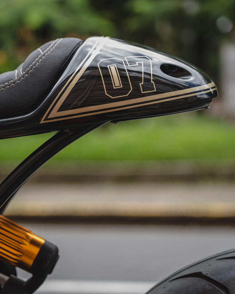 , Moto: CAFÉ COSTA RICAIN : Yamaha XV750 par MotorAll Customs.