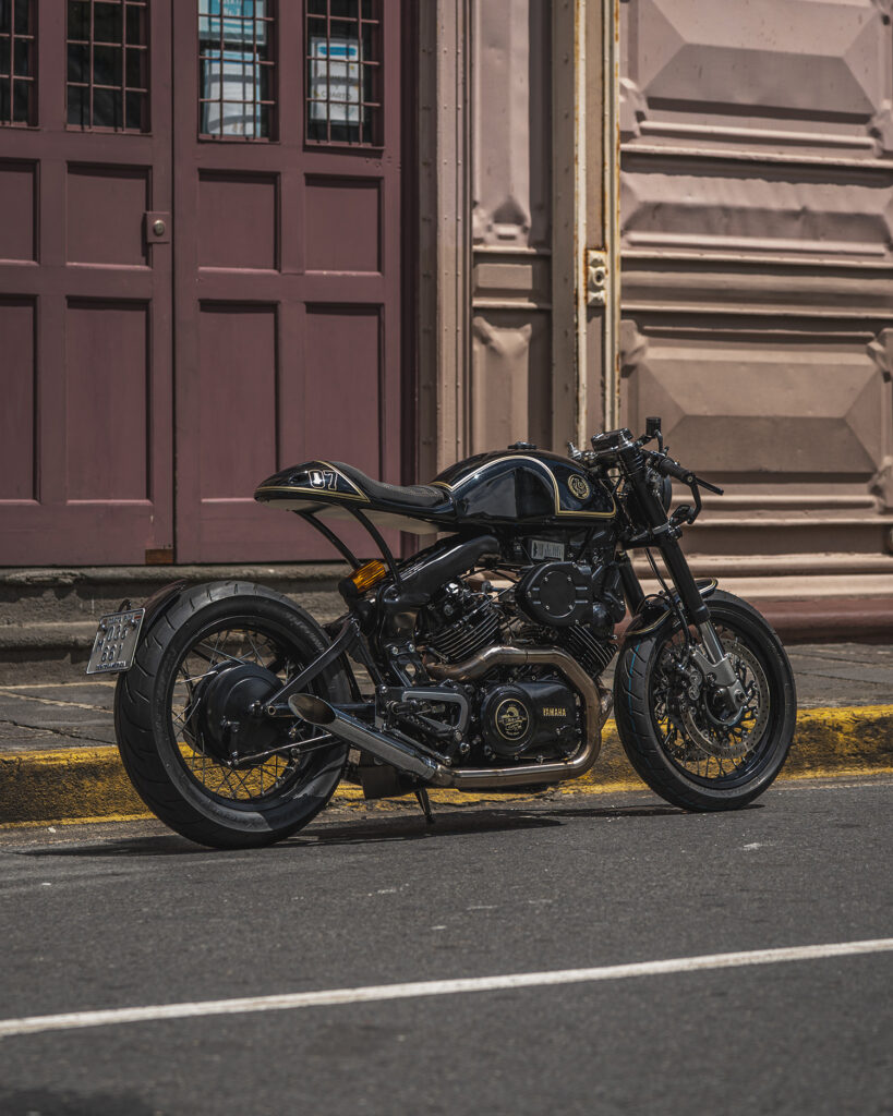 , Moto: CAFÉ COSTA RICAIN : Yamaha XV750 par MotorAll Customs.