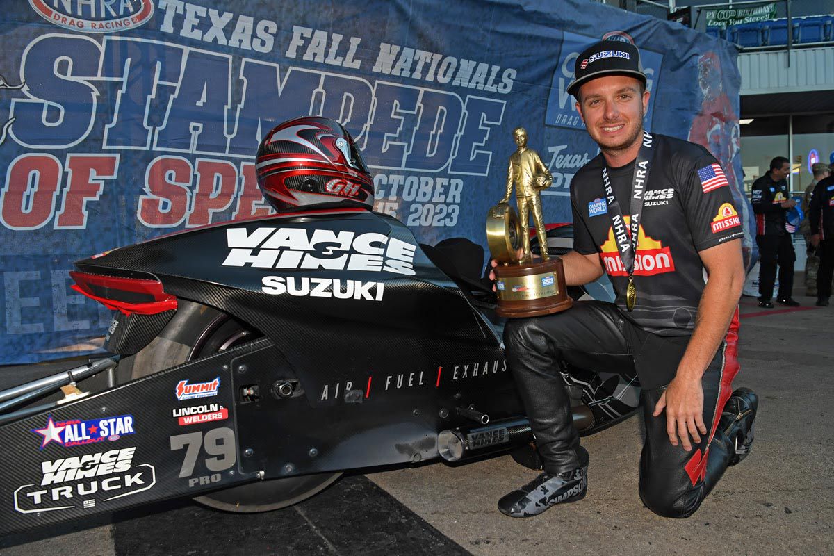 , Moto: Gaige Herrera établit un nouveau record national et remporte la neuvième course aux Texas NHRA FallNationals