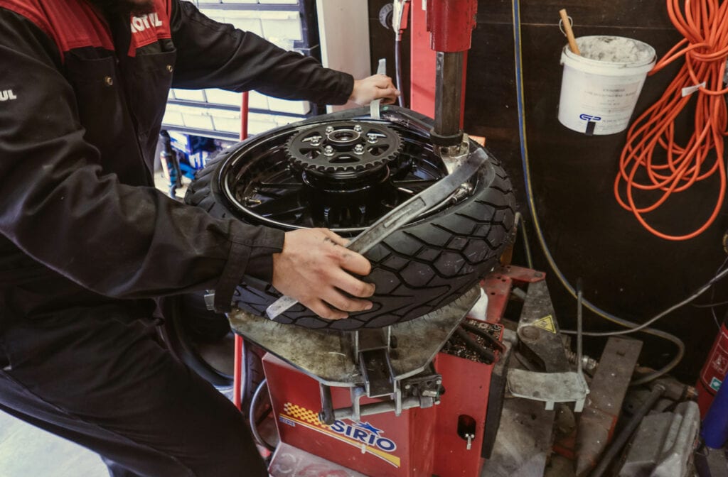 Pneus Kawasaki Z900RS