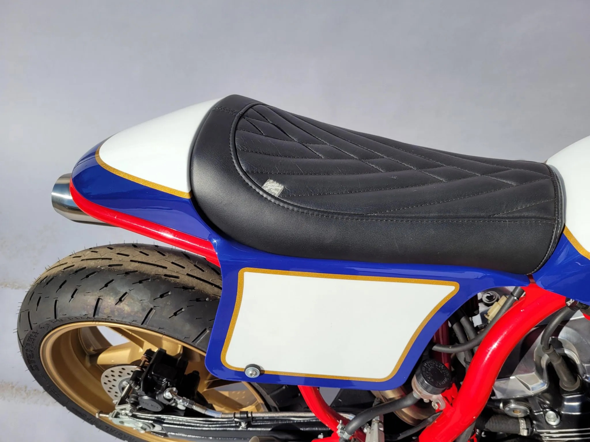 Honda V30 Magna personnalisée 1984