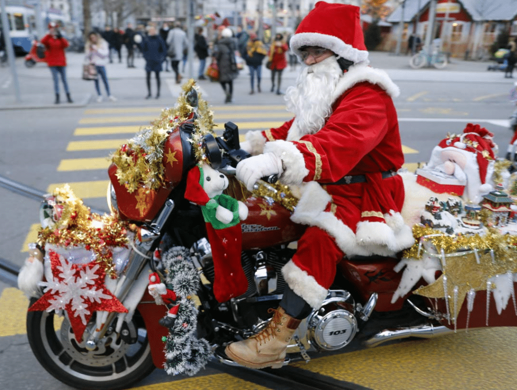 , Moto: 9 idées de cadeaux de Noël pour votre motocycliste.