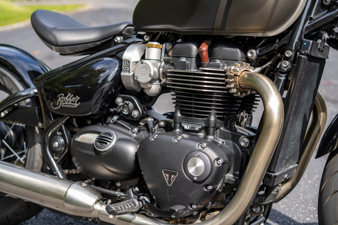 Moteur Bobber de la Triumph Bonneville 2023