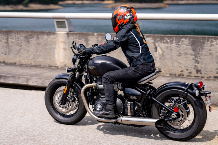 Triumph Bonneville Bobber 2023