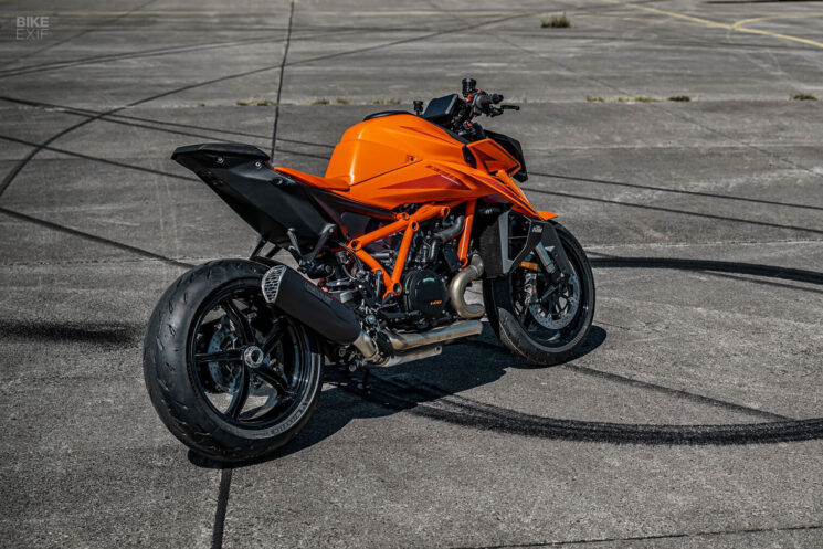 KTM 1390 Super Duke R 2024
