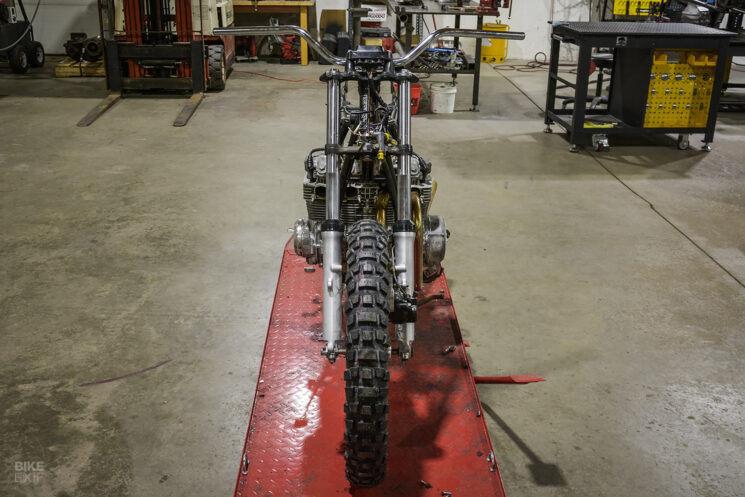 Révision de la suspension de moto classique