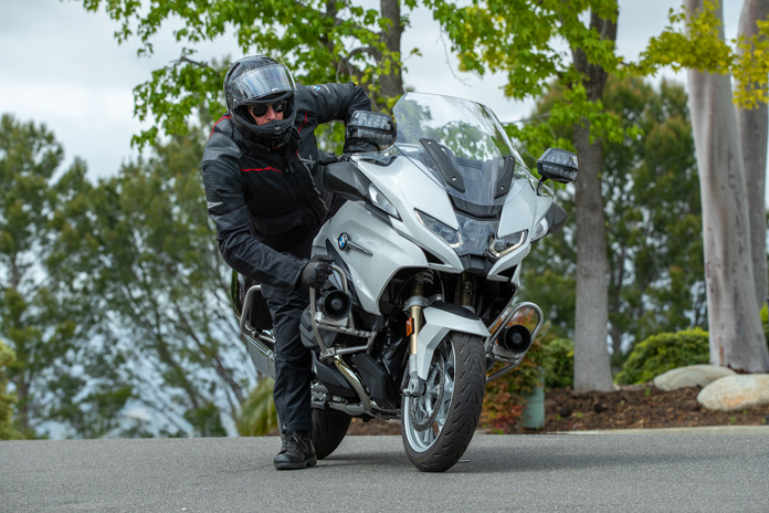 Motor School Quinn Redeker Comment se passe votre descente ?