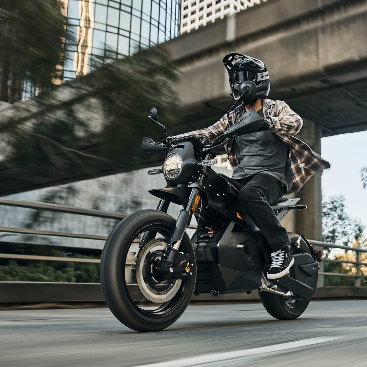 Moto électrique Ryvid Outset 2025
