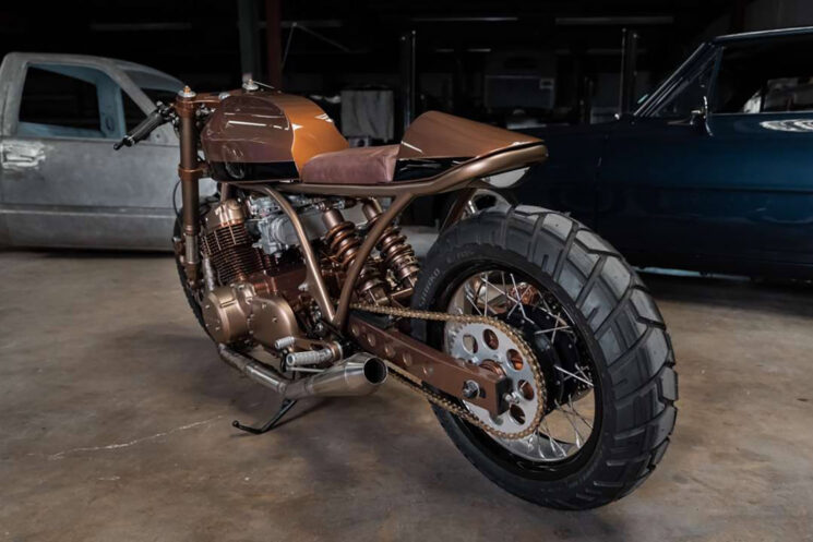 Honda CB750 café racer par The Hot Rod Shop