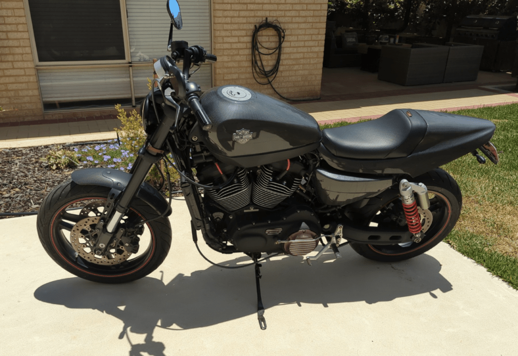 , Moto : Harley Davidson XR1200X 2010 – 10 500 $ (vendu) • The Bike Shed Times