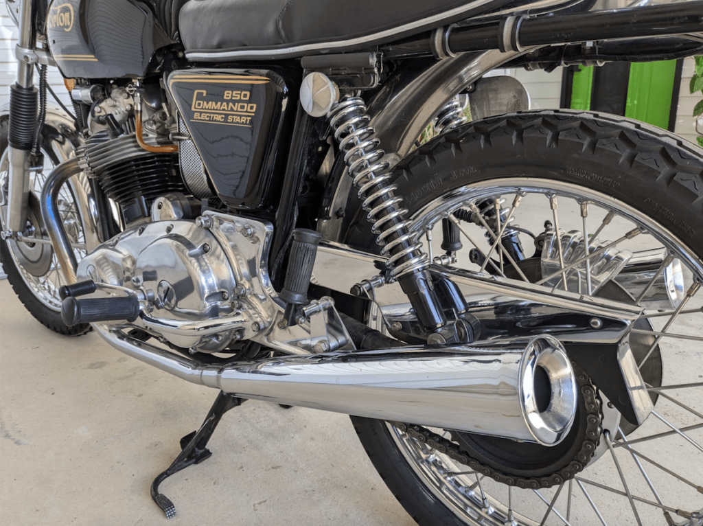 , Moto : Norton Mk III Commando Roadster 1975