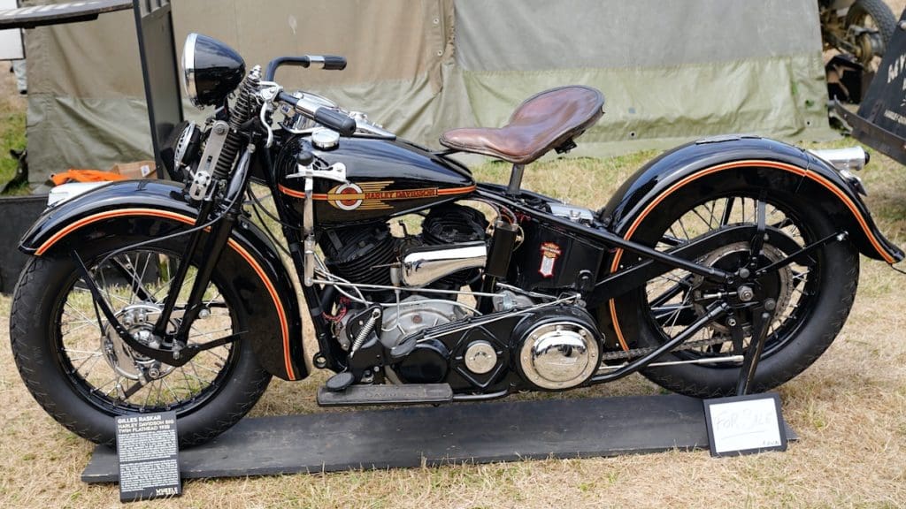 WL Harley Tête Plate