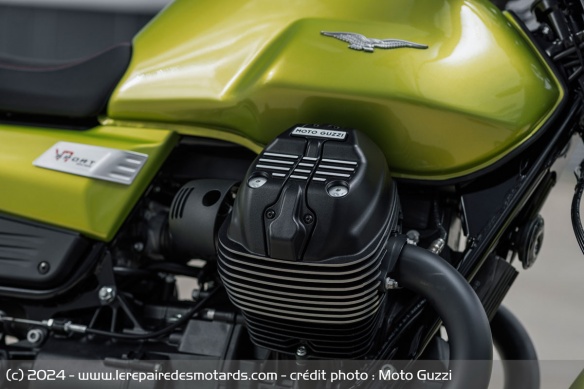 Néo-rétro Moto Guzzi V7 Sport Néo-rétro Moto Guzzi V7 Sport