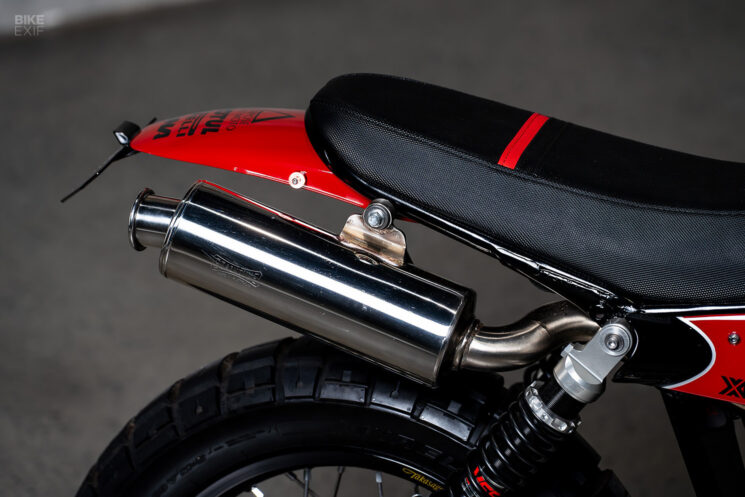 Honda XL500 vintage enduro restomod par Purpose Built Moto