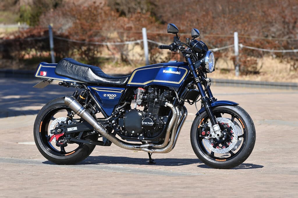 Moto-Accent-australien-Kawasaki-Z1000-Mk2-par-AC-Sanctuary