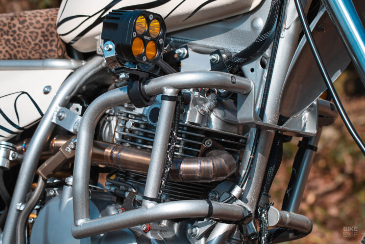 Suzuki DR350 Scrambler par Le Cent Vingt Cinq