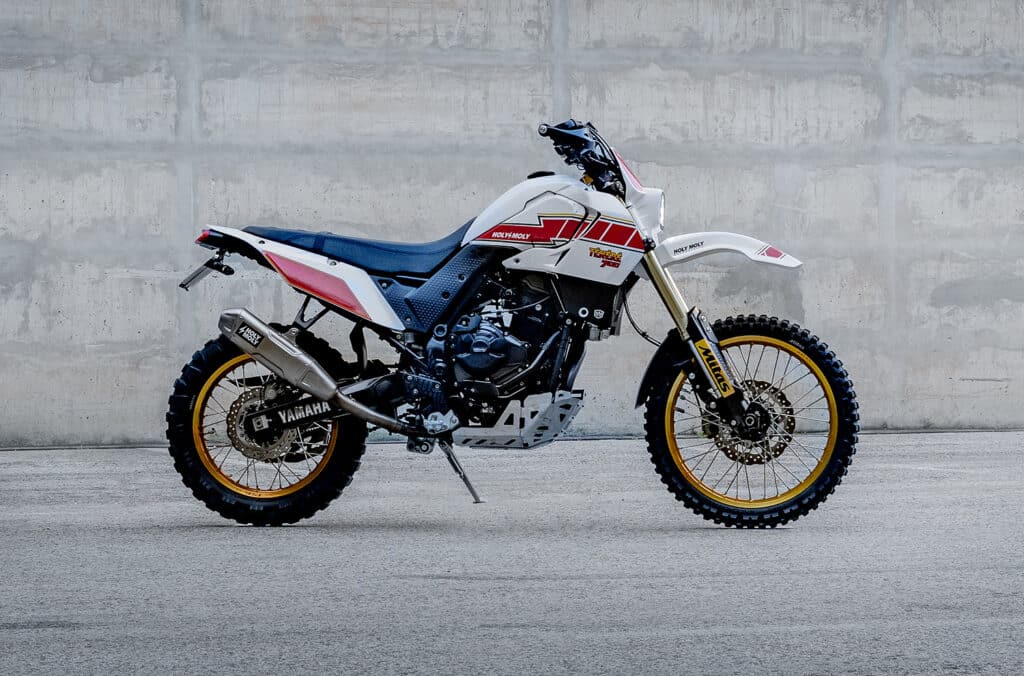 Moto-Retro-Rally-Raid-Yamaha-Tenere-Kits-de-Holy-Moly