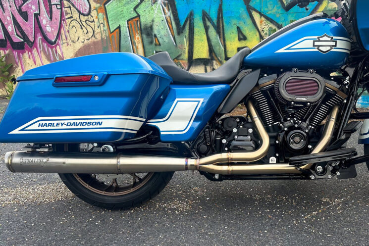 Système d'échappement furtif pour Harley Milwaukee huit