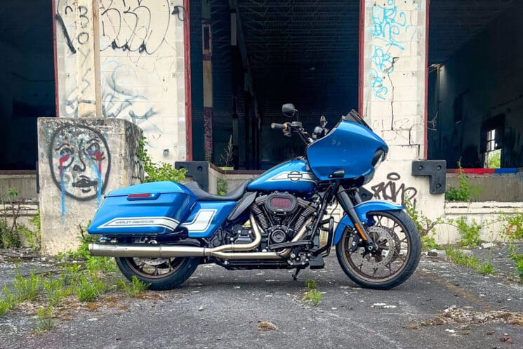 , Moto; Savin ‘Lives: 5 choses à considérer dans un échappement de moto de rechange