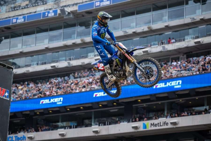 , Moto; Chase Sexton prend une victoire géante à East Rutherford Supercross